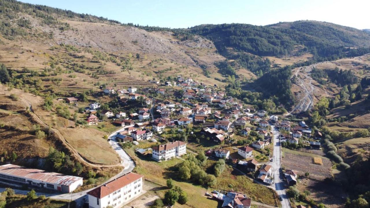 Къща За Гости Романс Yagodina Exterior photo